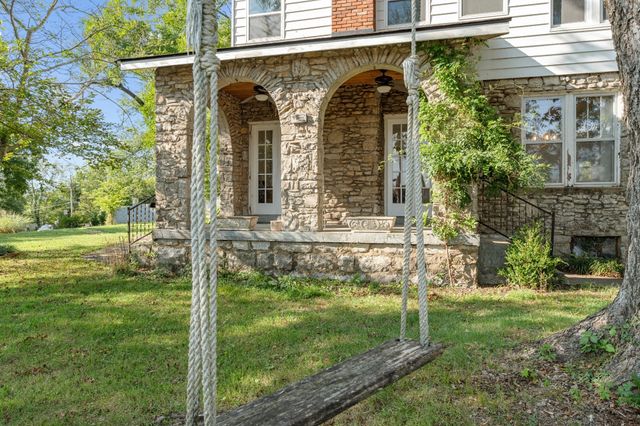 307 College Ave, E, Carthage, TN 37030
