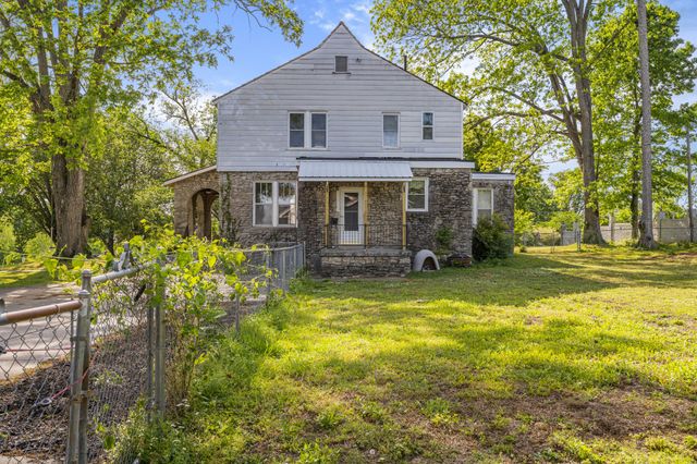 307 College Ave, E, Carthage, TN 37030