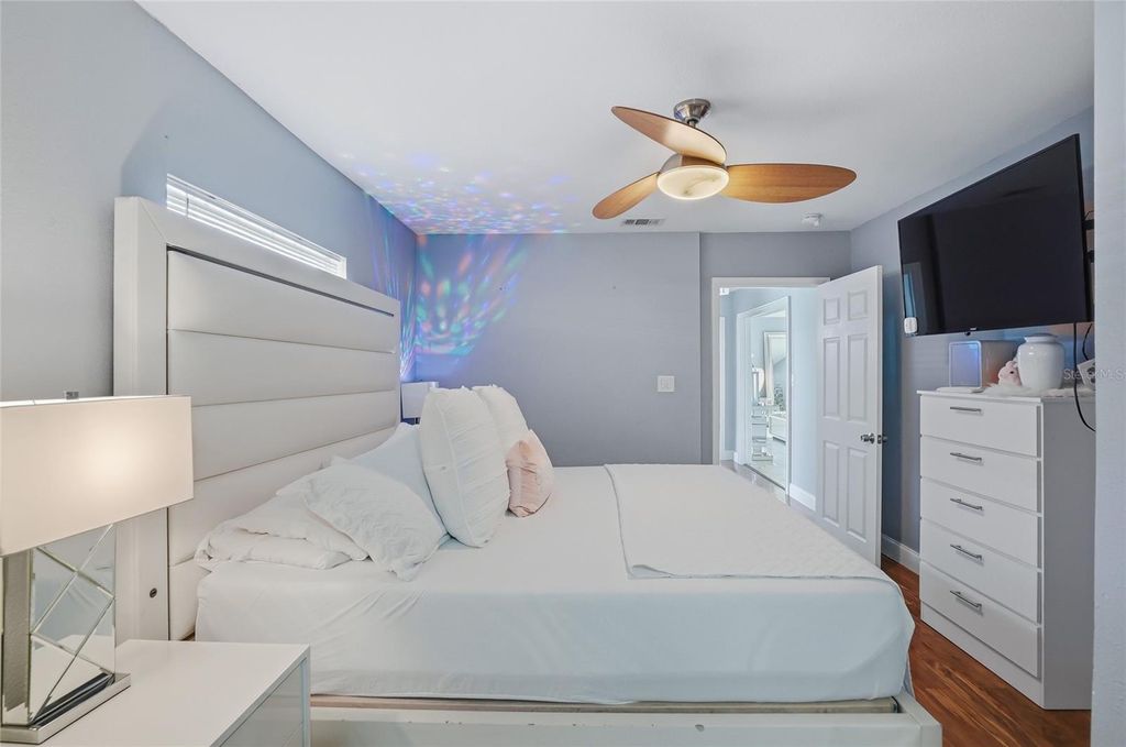 Image 15 of property listing at 3014 W WILDER AVENUE, Tampa, FL 33614