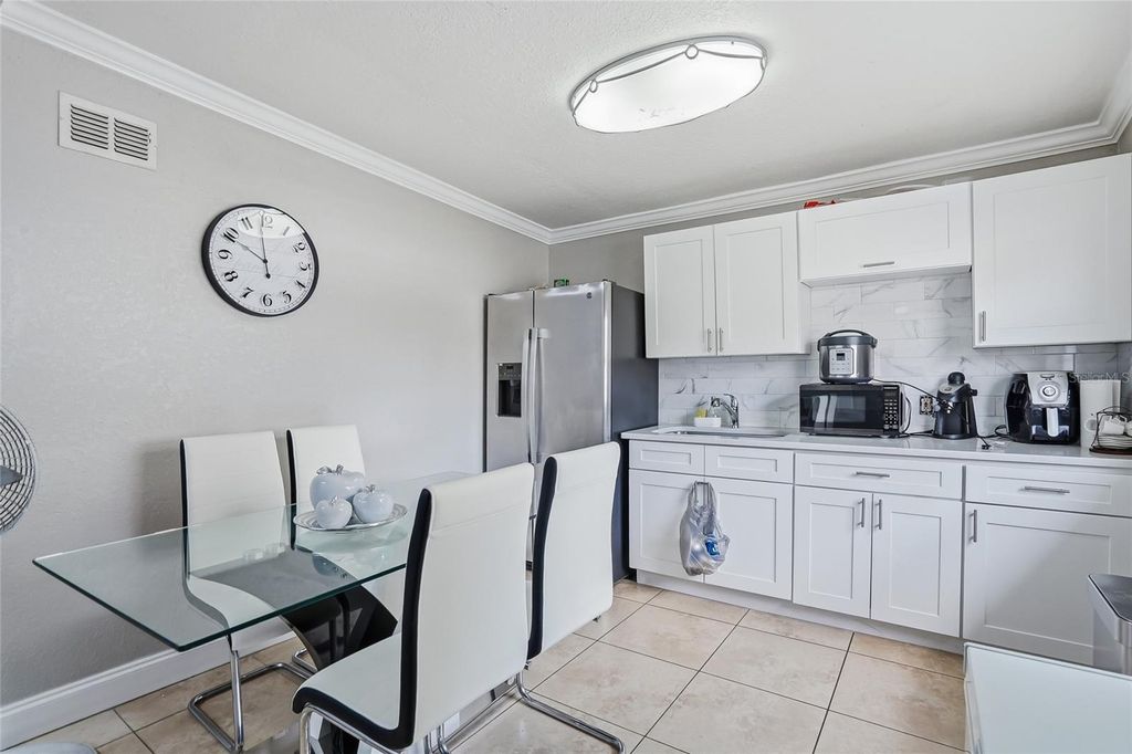 Image 31 of property listing at 3014 W WILDER AVENUE, Tampa, FL 33614