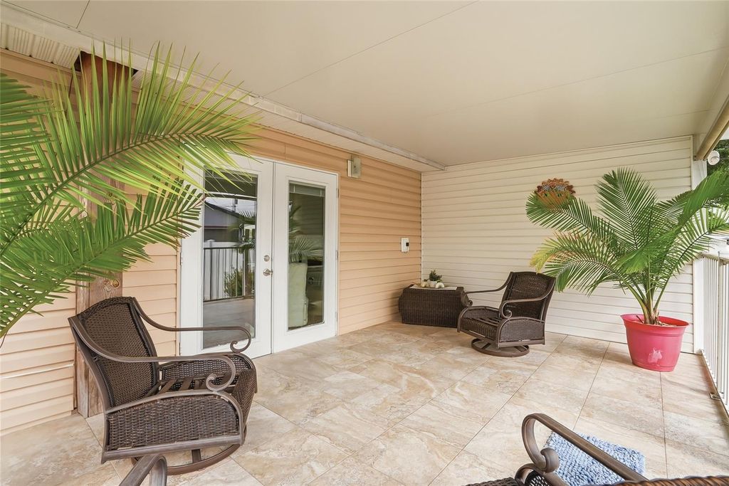 Image 36 of property listing at 3014 W WILDER AVENUE, Tampa, FL 33614