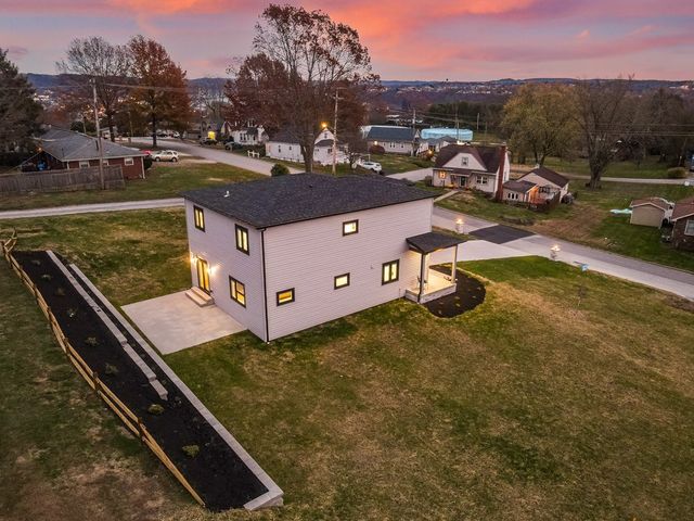 504 Western Avenue, Beaver, PA 15009