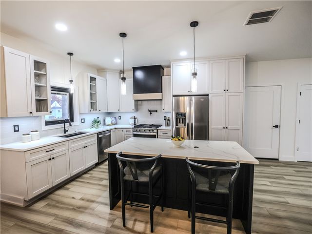 504 Western Avenue, Beaver, PA 15009