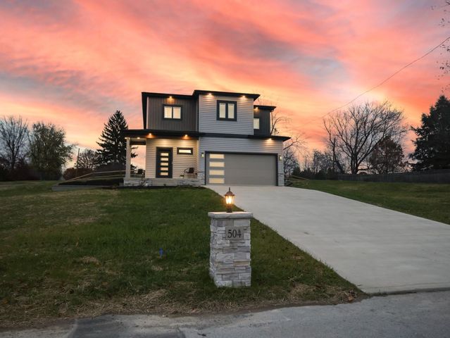 504 Western Avenue, Beaver, PA 15009