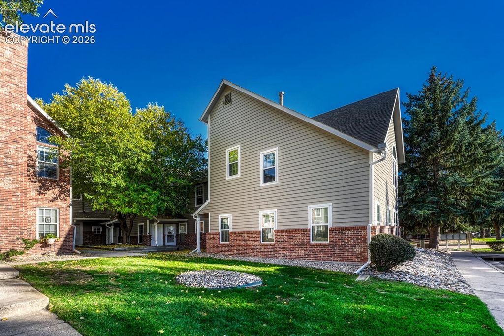 2121 Troy Court, Colorado Springs, CO 80918 — exterior