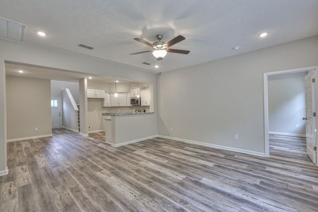 113 Creek Wood Rd, Manchester, TN 37355