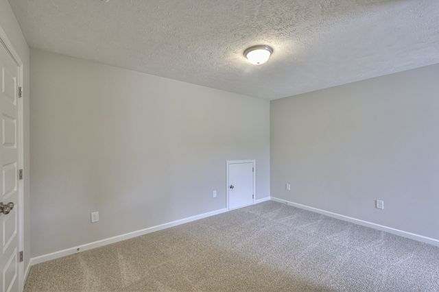 113 Creek Wood Rd, Manchester, TN 37355