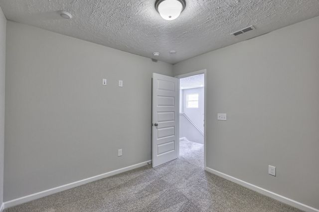 113 Creek Wood Rd, Manchester, TN 37355