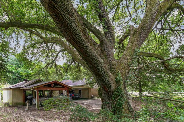 62400 Bayou Jacob Rd, Plaquemine, LA 70764