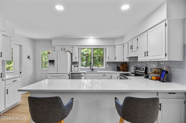 303 Long Leaf Drive, Hampstead, NC 28443