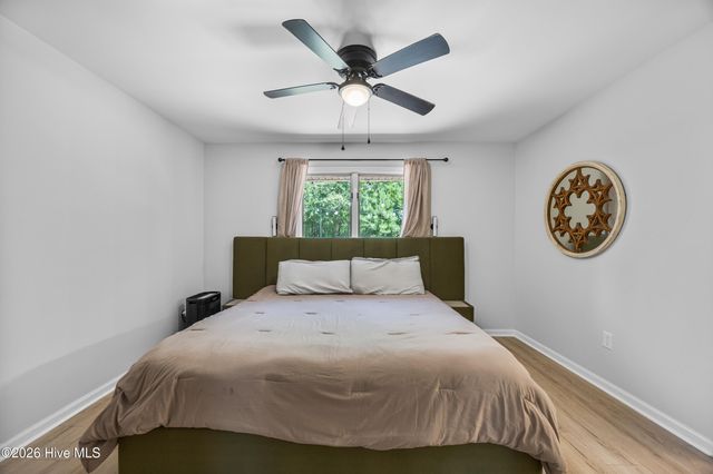 303 Long Leaf Drive, Hampstead, NC 28443