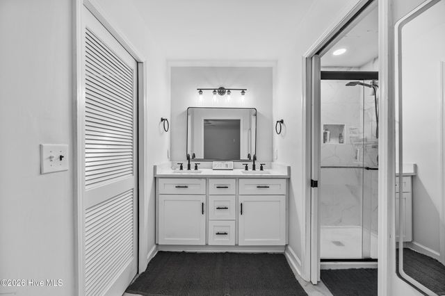 303 Long Leaf Drive, Hampstead, NC 28443
