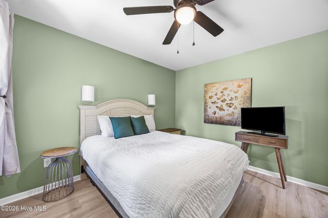 303 Long Leaf Drive, Hampstead, NC 28443