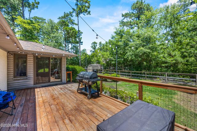 303 Long Leaf Drive, Hampstead, NC 28443