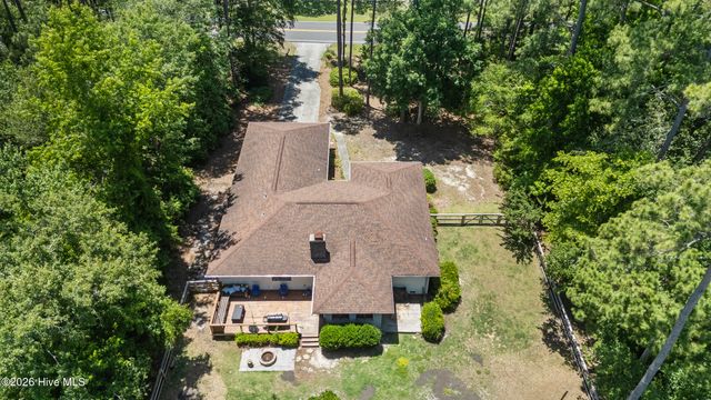 303 Long Leaf Drive, Hampstead, NC 28443