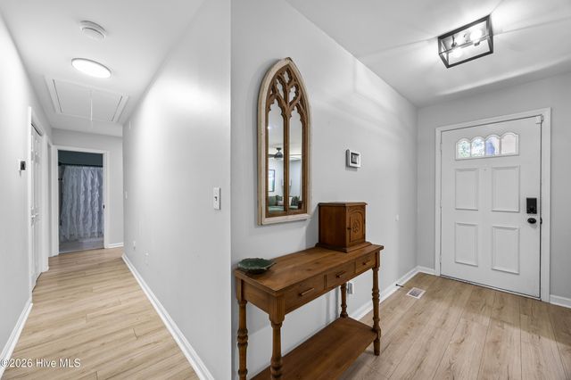 303 Long Leaf Drive, Hampstead, NC 28443