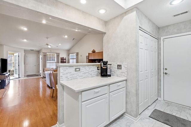 356 Day Light Lane, Powell, OH 43065