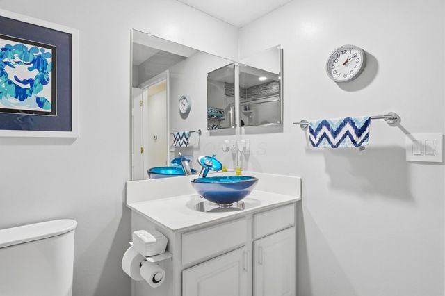 356 Day Light Lane, Powell, OH 43065