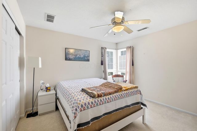 356 Day Light Lane, Powell, OH 43065