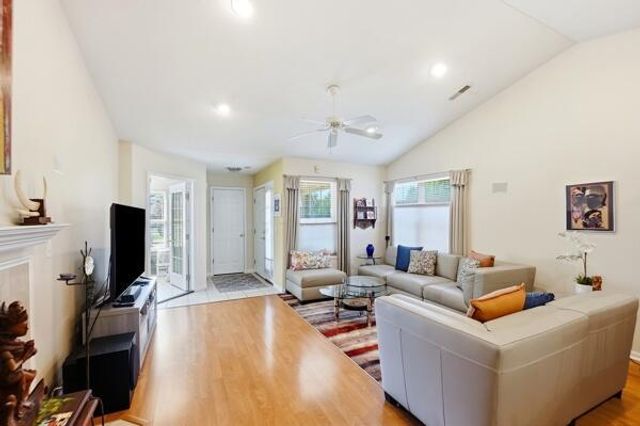 356 Day Light Lane, Powell, OH 43065