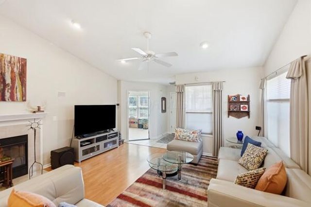 356 Day Light Lane, Powell, OH 43065