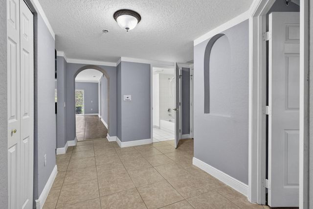 4723 Lucerne Lakes Boulevard E 612, Lake Worth, FL 33467