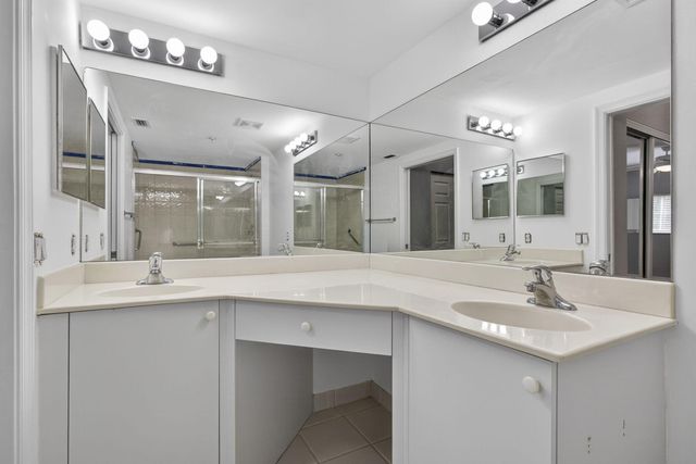 4723 Lucerne Lakes Boulevard E 612, Lake Worth, FL 33467