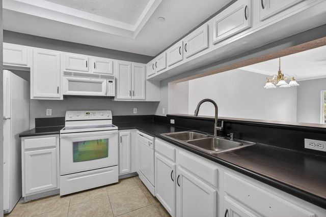 4723 Lucerne Lakes Boulevard E 612, Lake Worth, FL 33467