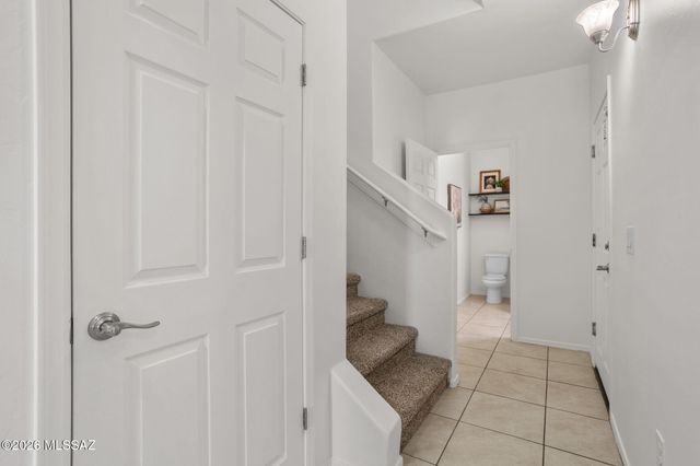 272 W Herschel H. Hobbs Place, Vail, AZ 85641