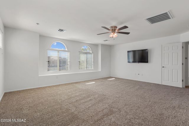 272 W Herschel H. Hobbs Place, Vail, AZ 85641