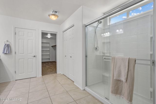 272 W Herschel H. Hobbs Place, Vail, AZ 85641