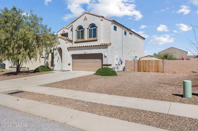272 W Herschel H. Hobbs Place, Vail, AZ 85641