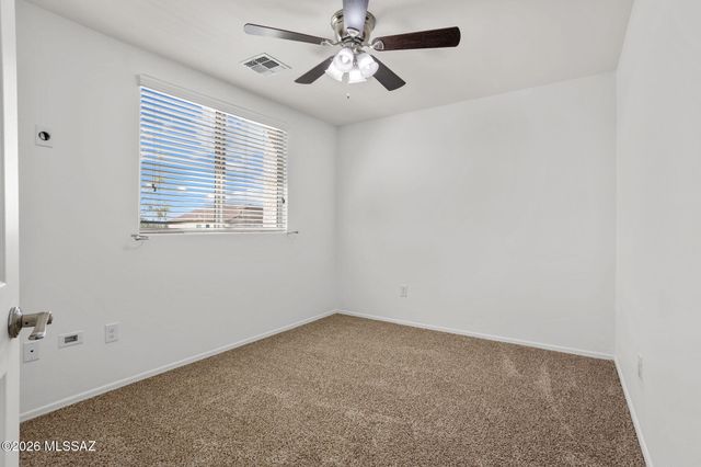 272 W Herschel H. Hobbs Place, Vail, AZ 85641