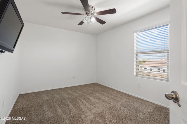 272 W Herschel H. Hobbs Place, Vail, AZ 85641