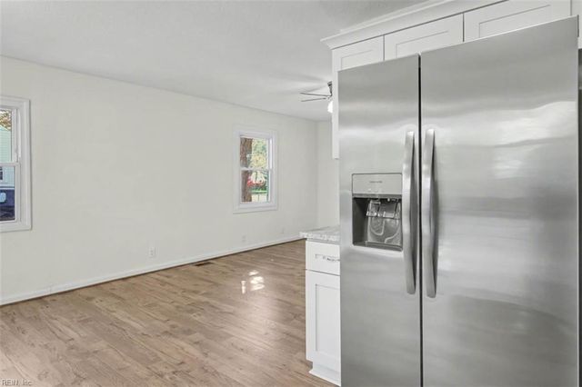 212 N Sixth ST, Hampton, VA 23664