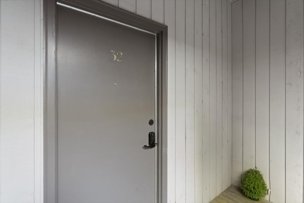 32 Alder Way 4C, Whitefish, MT 59937 photo 18