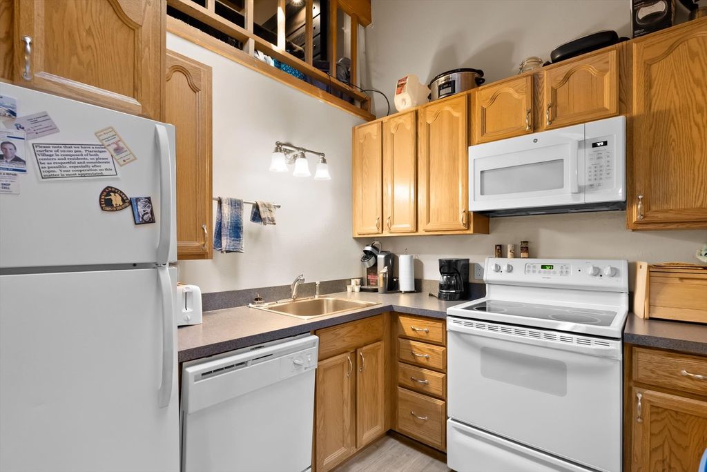 32 Alder Way 4C, Whitefish, MT 59937 photo 5