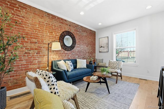 1234 E 33rd Avenue, Denver, CO 80205