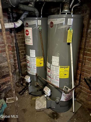 322 Orange Street, Albany, NY 12201