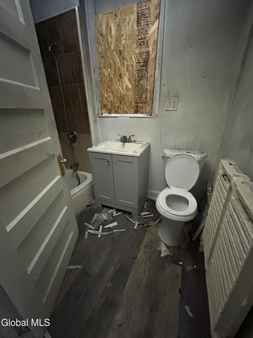 322 Orange Street, Albany, NY 12201