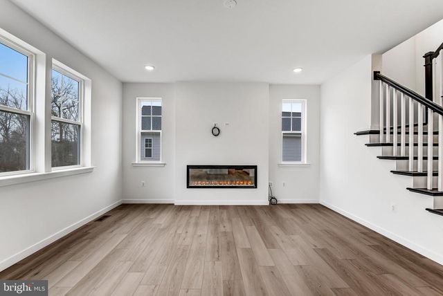 2063 SPRINGVALE DR, Bealeton, VA 22712