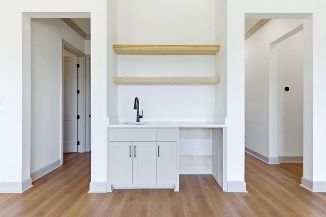 5 Mountain Brook Road, Little Rock, AR 72223