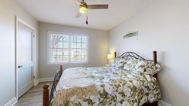 221 Mockingbird Dr, Columbia, TN 38401