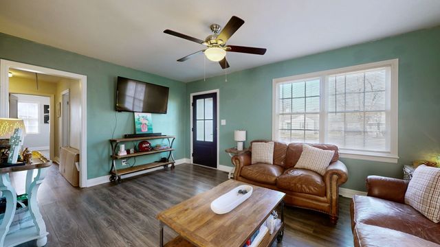 221 Mockingbird Dr, Columbia, TN 38401