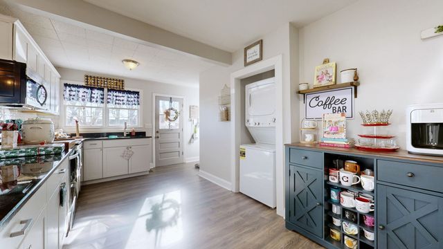 221 Mockingbird Dr, Columbia, TN 38401