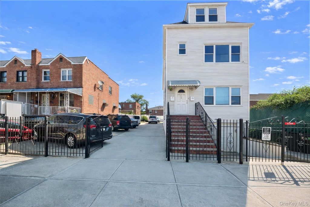 2710 Lurting Avenue, Bronx, NY 10469