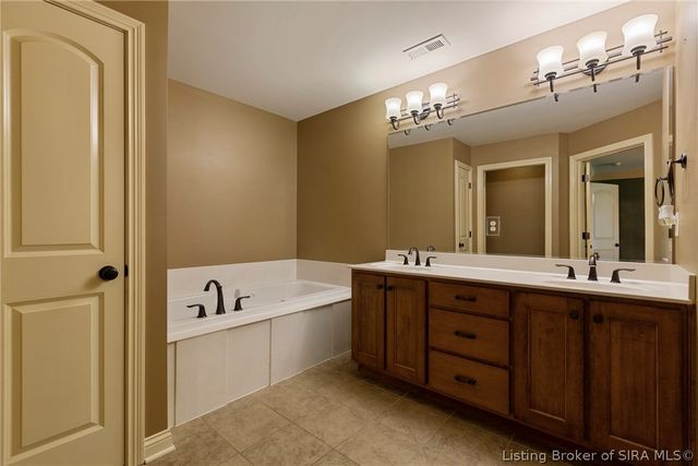 6469 Stillbrook Place, Georgetown, IN 47122