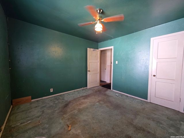 538 ELLANA CLAIRE ST, San Antonio, TX 78225