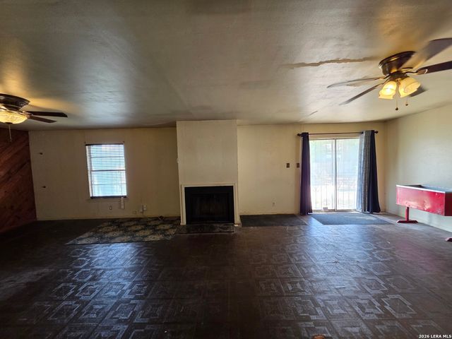 538 ELLANA CLAIRE ST, San Antonio, TX 78225