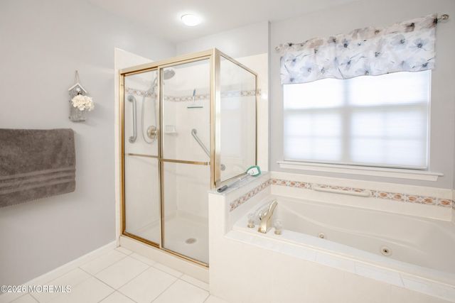 26 Skyline Drive, Lakewood, NJ 08701